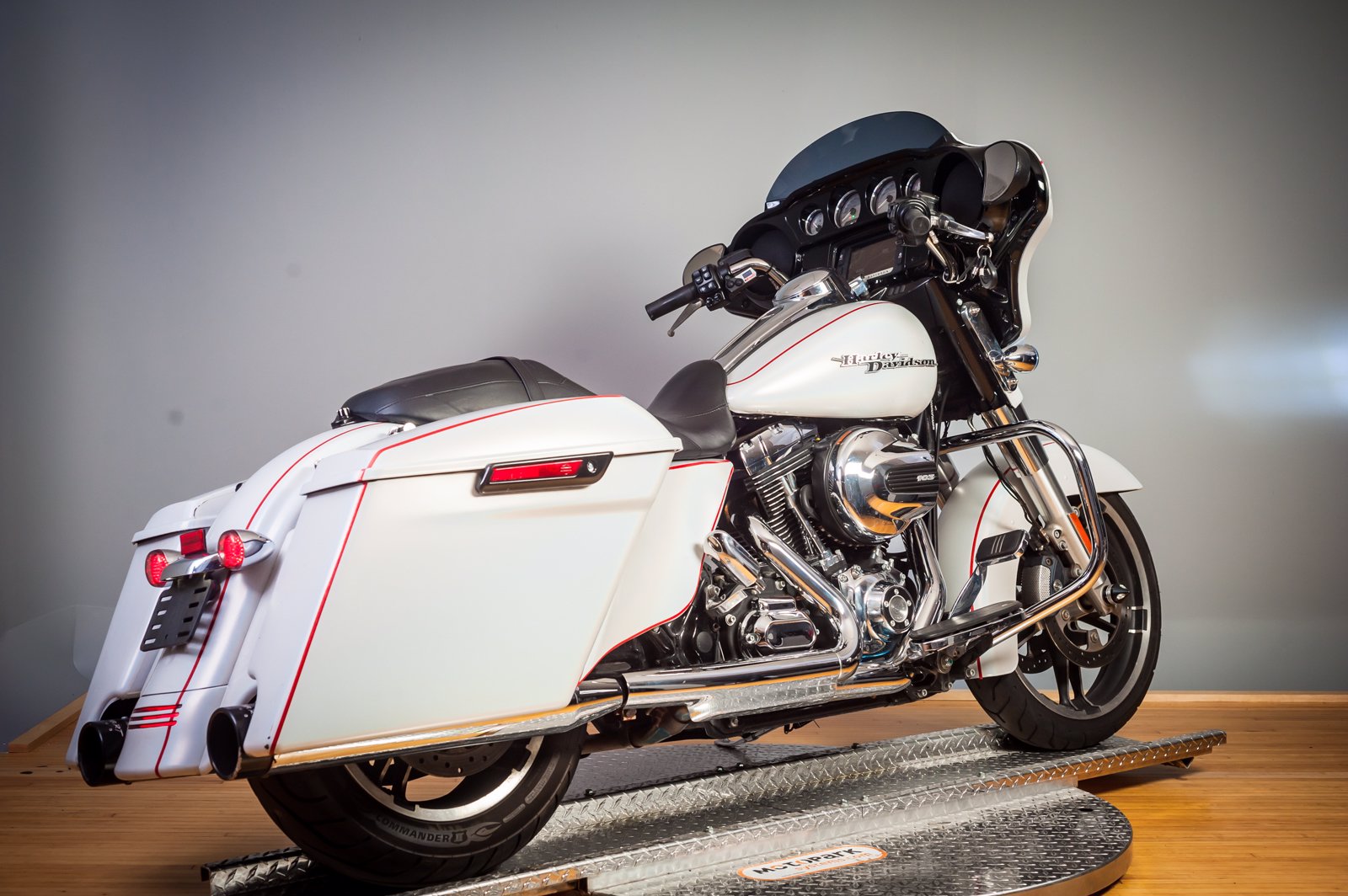Pre-Owned 2015 Harley-Davidson Street Glide Special FLHXS ...