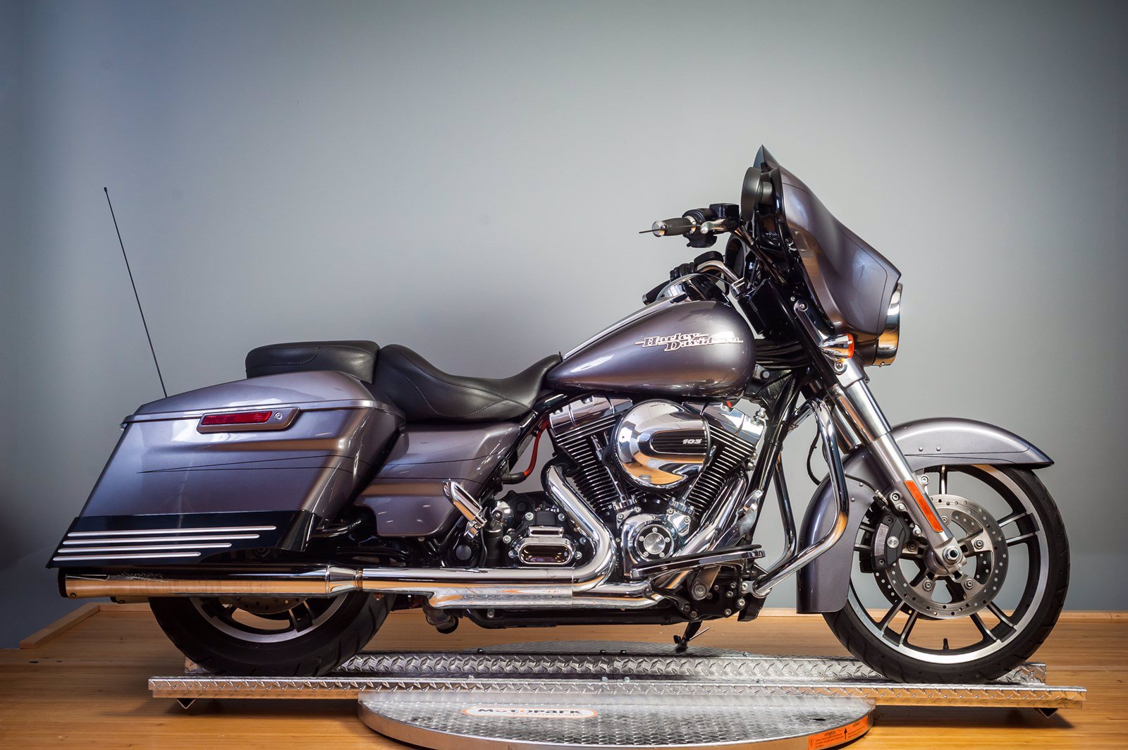 Pre-Owned 2014 Harley-Davidson Street Glide Special FLHXS ...