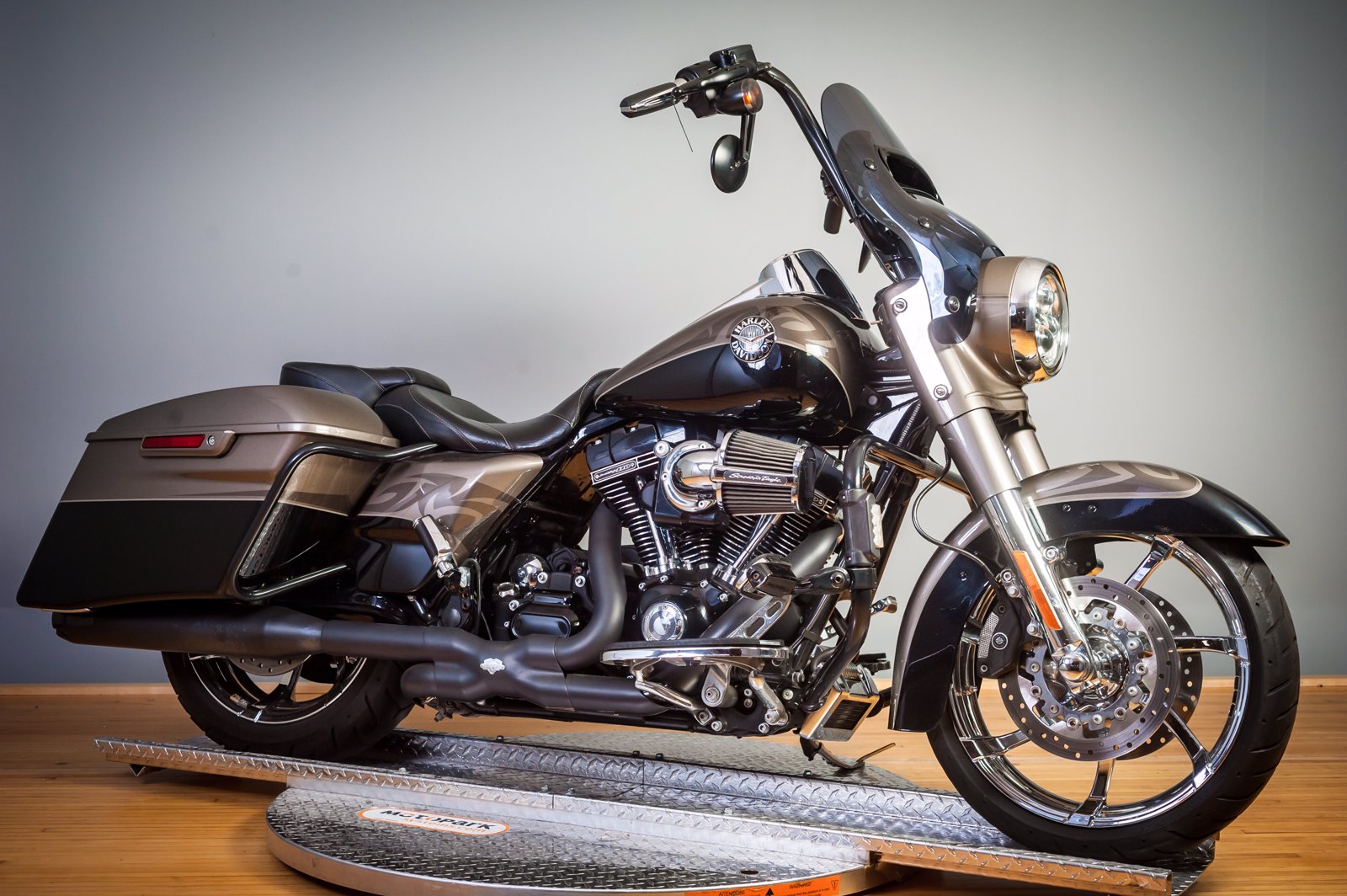 Pre-Owned 2014 Harley-Davidson Road King CVO FLHRSE Touring in N. Billerica #U961296 | High ...
