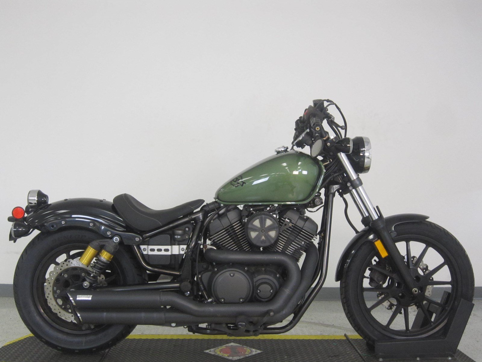 yamaha bolt green